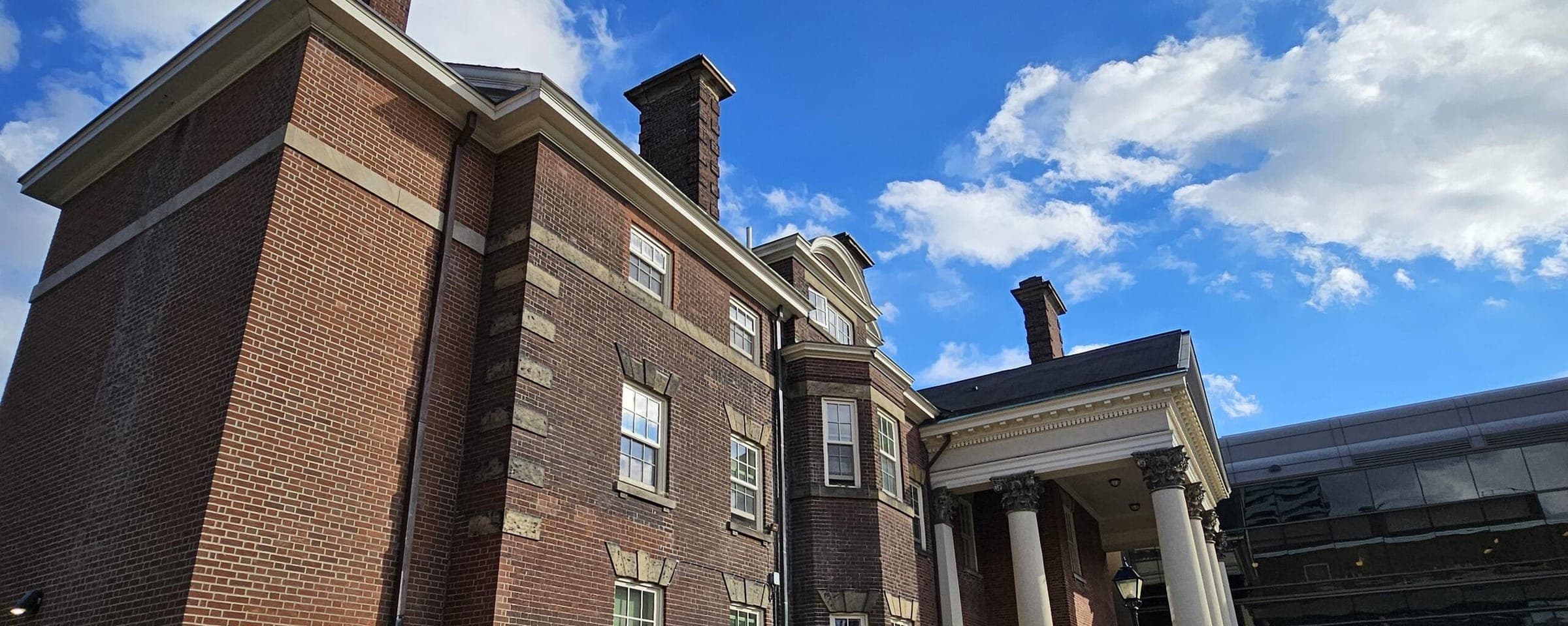 Оксфорд-Хаус