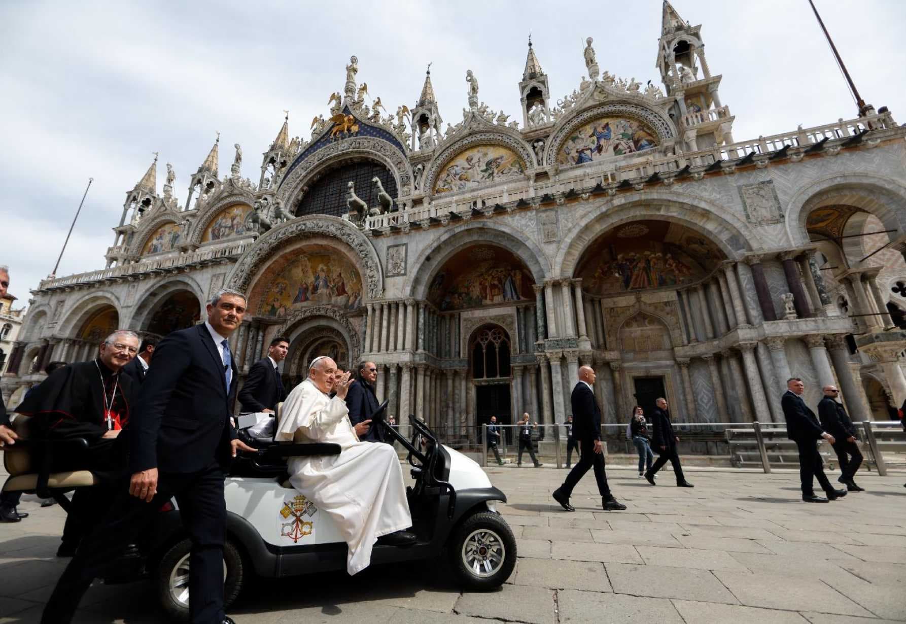 Pope Vanoy