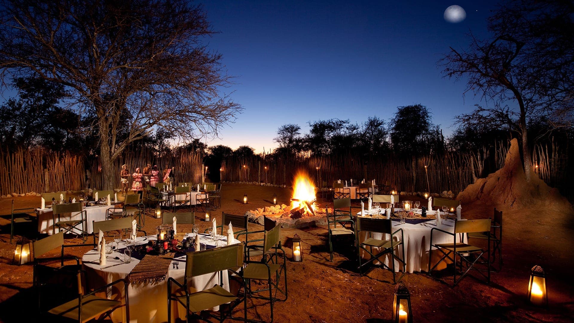 Mokuti Lodge