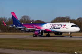 Bold colors, longer range ✈️ The Wizz Air A321XLR – redefining low-cost,  long-haul travel Algorithmically Generated Mister Livery©️ #aviationdaily  #avporn #instagramaviation #pilot #instaaviation #planespotting #plane  #aviators #instaplane #boeing ...